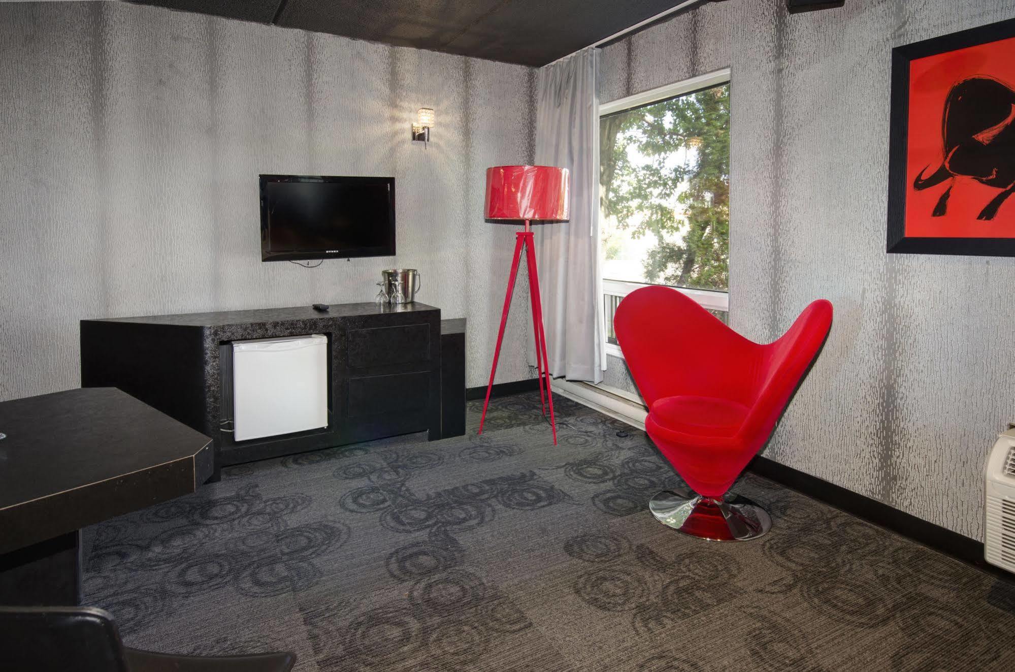 Motel Labarre Longueuil Exteriör bild