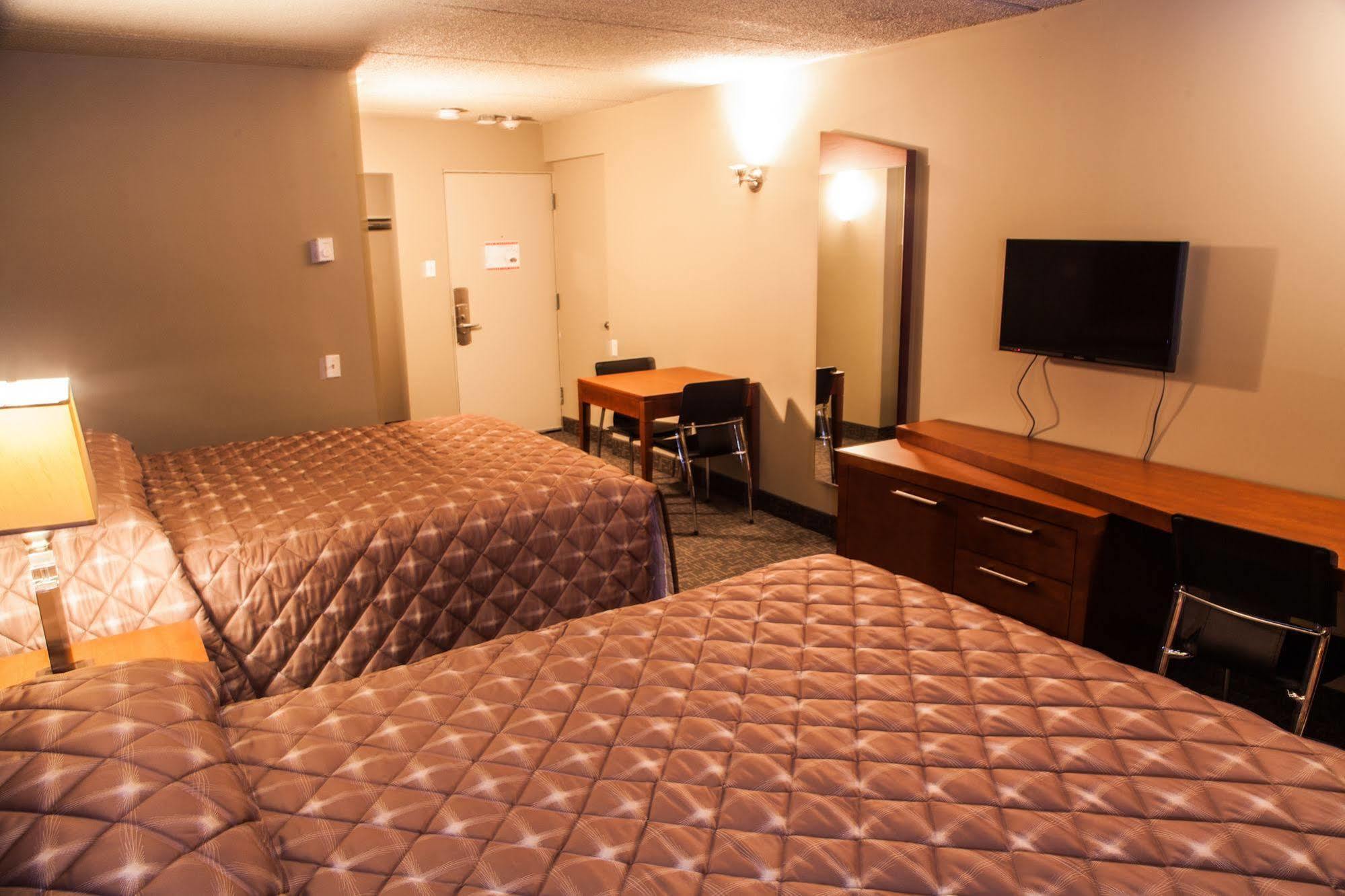 Motel Labarre Longueuil Exteriör bild