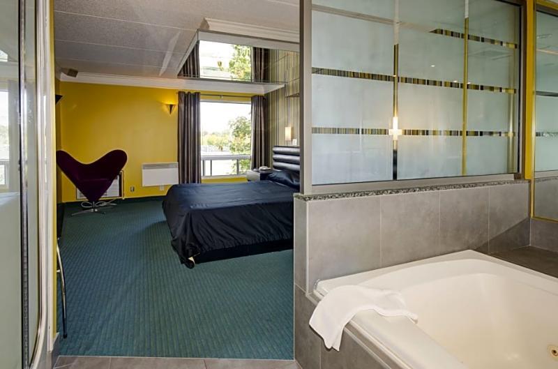 Motel Labarre Longueuil Exteriör bild
